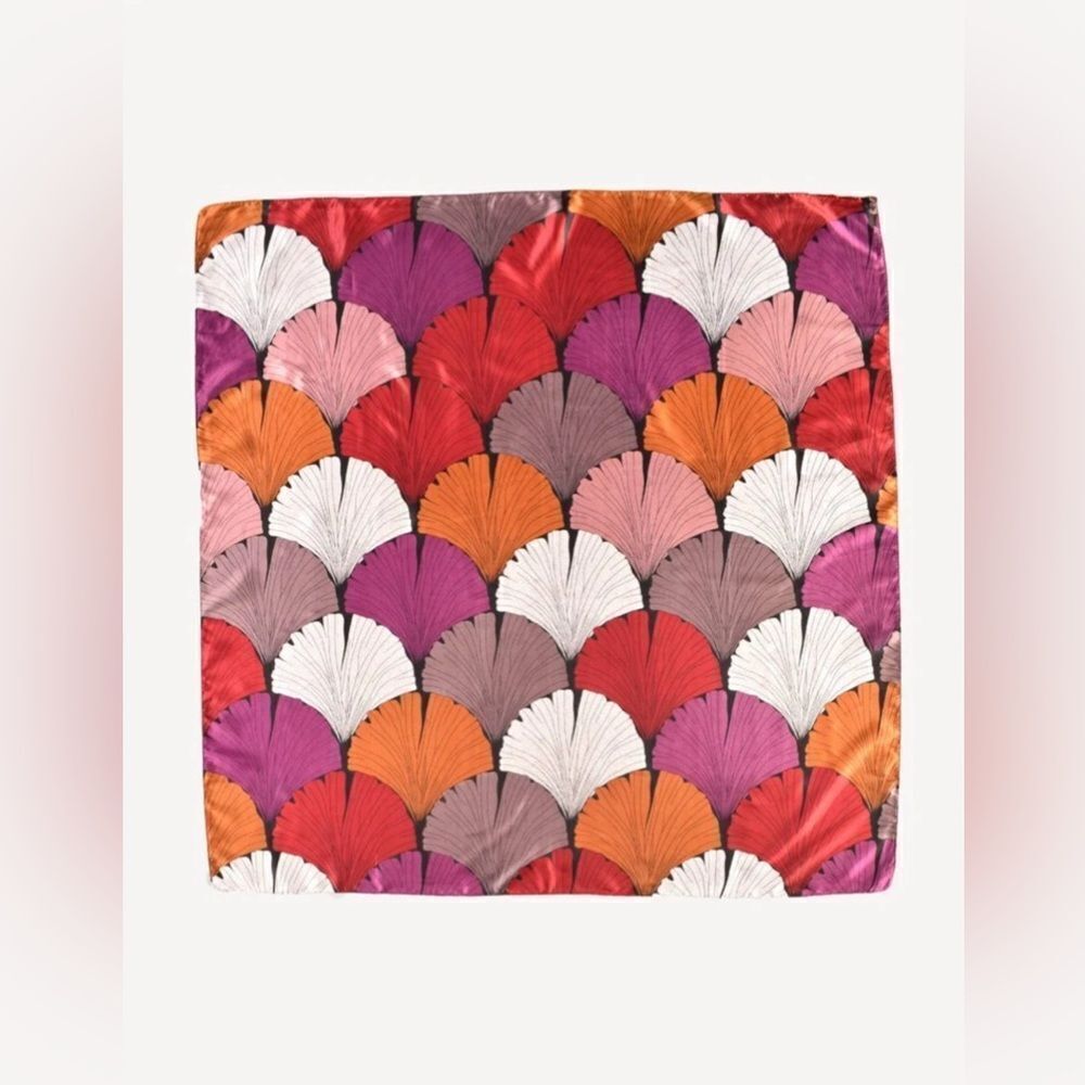 Anthropologie Multicolor Scallop Pattern Scarf